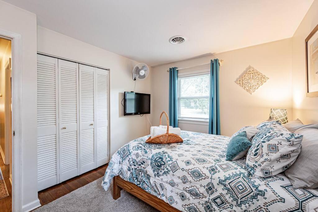 Kelly'S Comfortable Quinton Home Bagian luar foto
