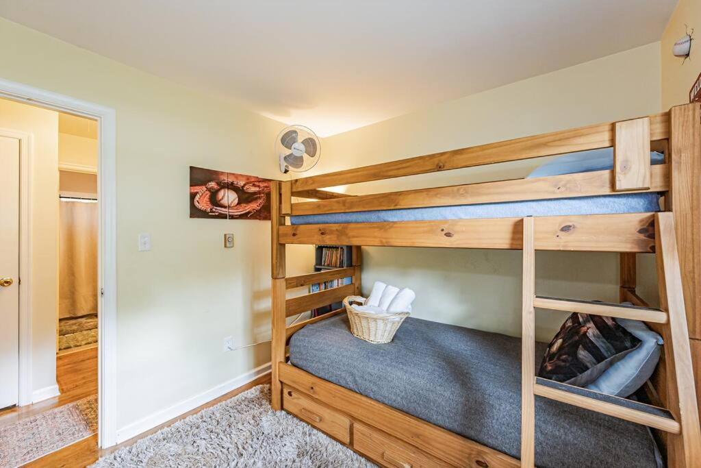 Kelly'S Comfortable Quinton Home Bagian luar foto