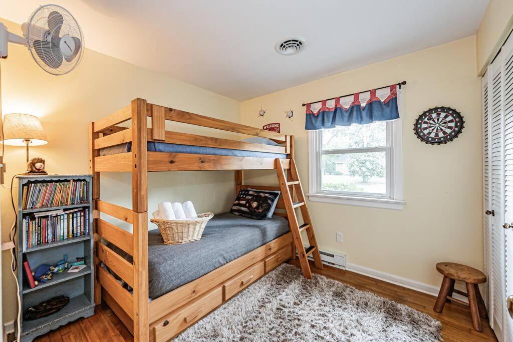 Kelly'S Comfortable Quinton Home Bagian luar foto