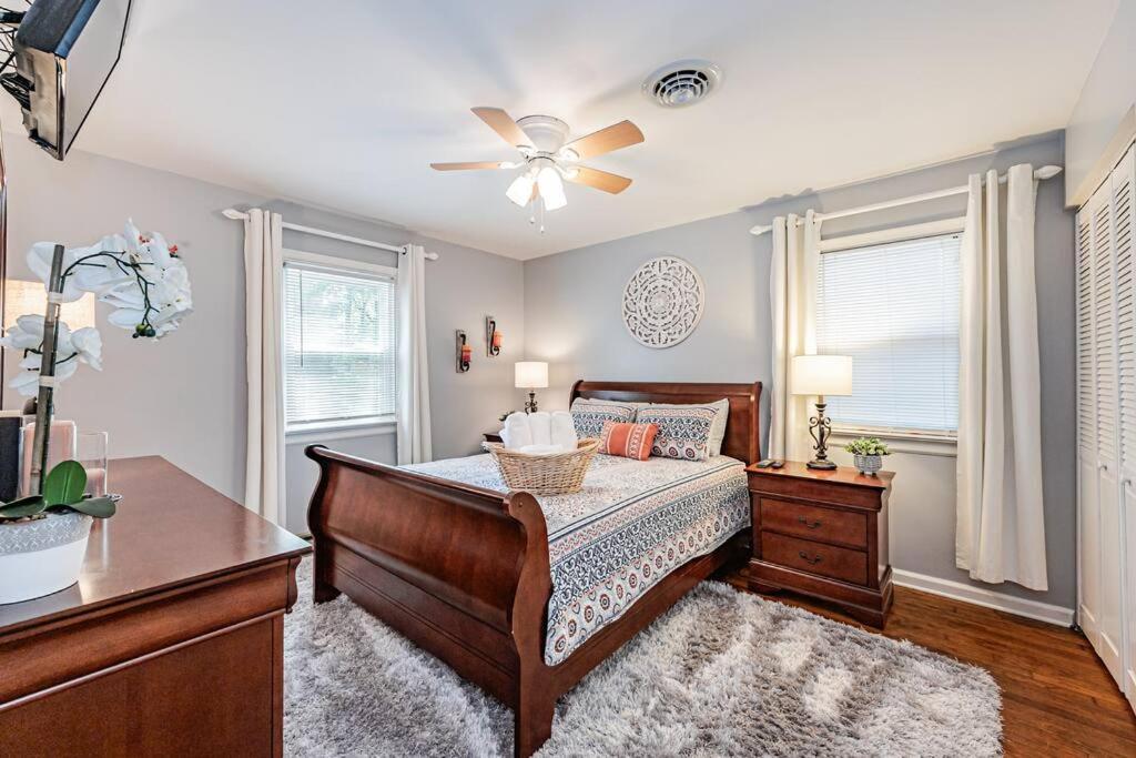 Kelly'S Comfortable Quinton Home Bagian luar foto